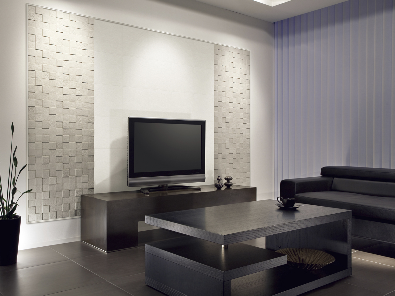 PETRASQUARE - Image 5