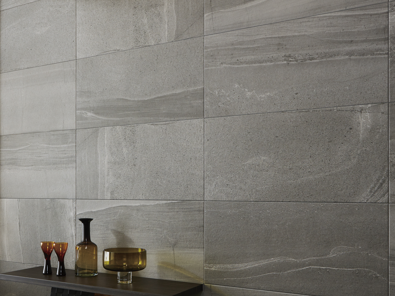 STONE GRACE - Image 2